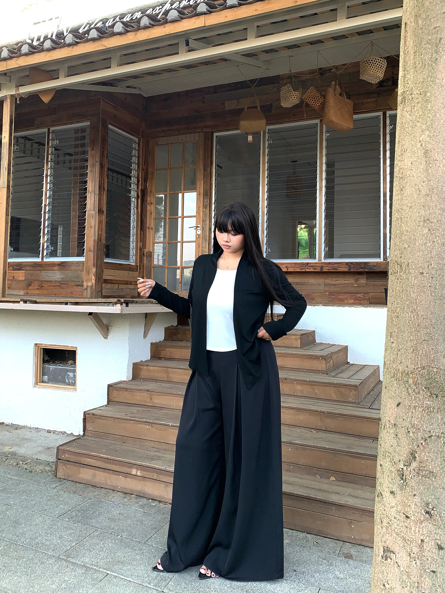 Casual Sporty Wide Leg Pants Women's Thin Model plus Size High Waist Loose Fit Versatile Westwear Straight Cut Polyester Fiber
Casual Sporty Wide Leg Pants Women's Thin Model plus Size High Waist Loose Fit Versatile Westwear Straight Cut Polyester Fiber