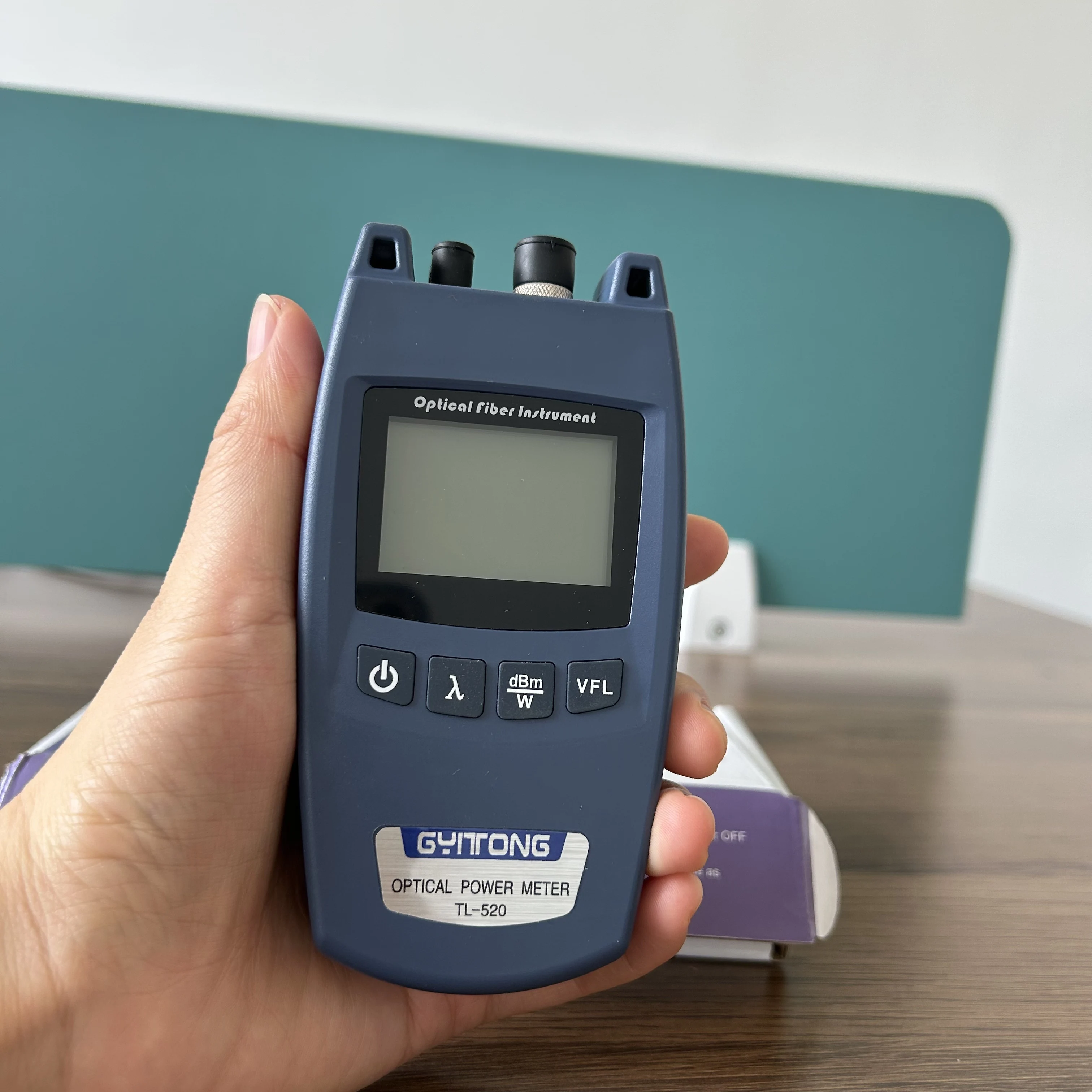 Mini TL520 Optical Power Meter + VFL 10mW 10km Visual Fault Locator 2 in 1 TL-520 fiber tester light decay test With -70~+10dBm
Mini TL520 Optical Power Meter + VFL 10mW 10km Visual Fault Locator 2 in 1 TL-520 fiber tester light decay test With -70~+10dBm