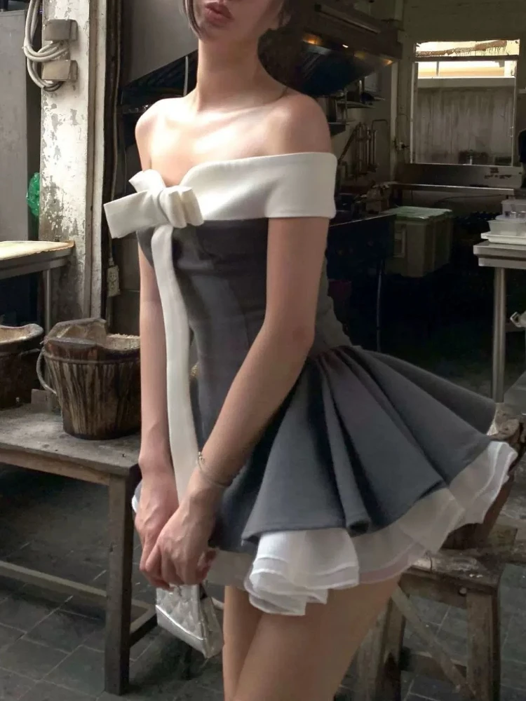 Summer New Vintage Elegant Dress Women Strapless Bow Patchwork Slim Puffy Mini Dresses New Fashion French Chic Sexy Outfits 2025
Summer New Vintage Elegant Dress Women Strapless Bow Patchwork Slim Puffy Mini Dresses New Fashion French Chic Sexy Outfits 2025