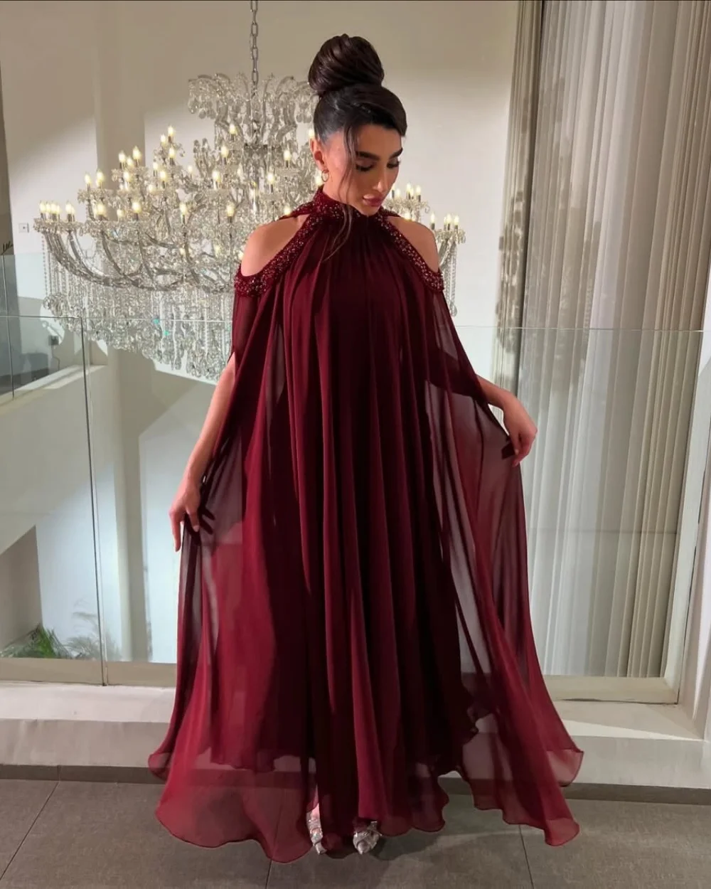 Customized Fashion Women Chiffon Beading Ruched Straight Evening Dresses Matching High Collar Ankle Length Dresses Party Gowns
Customized Fashion Women Chiffon Beading Ruched Straight Evening Dresses Matching High Collar Ankle Length Dresses Party Gowns