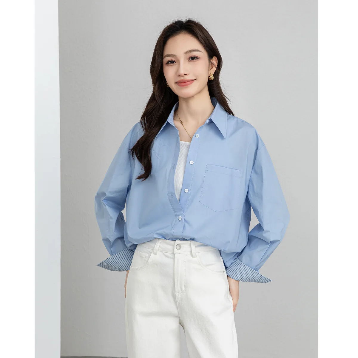 Xingge Four Seasons Wearable Klein Blue Long Sve irt Loose Commute Profional Women's Cotton Simple Sle irt
Xingge Four Seasons Wearable Klein Blue Long Sve irt Loose Commute Profional Women's Cotton Simple Sle irt