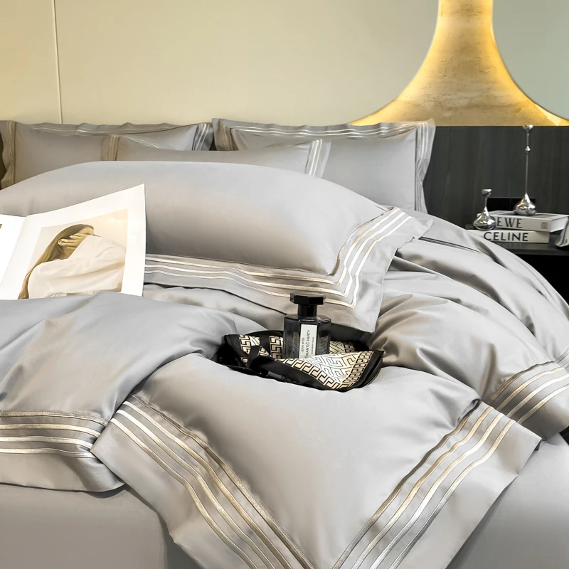 100% Cotton Silver Gray Three-line Embroidery Luxury Solid Color Bedding Set Duvet Cover Bed Sheet/Fitted Sheet Pillowcases 4Pcs
100% Cotton Silver Gray Three-line Embroidery Luxury Solid Color Bedding Set Duvet Cover Bed Sheet/Fitted Sheet Pillowcases 4Pcs