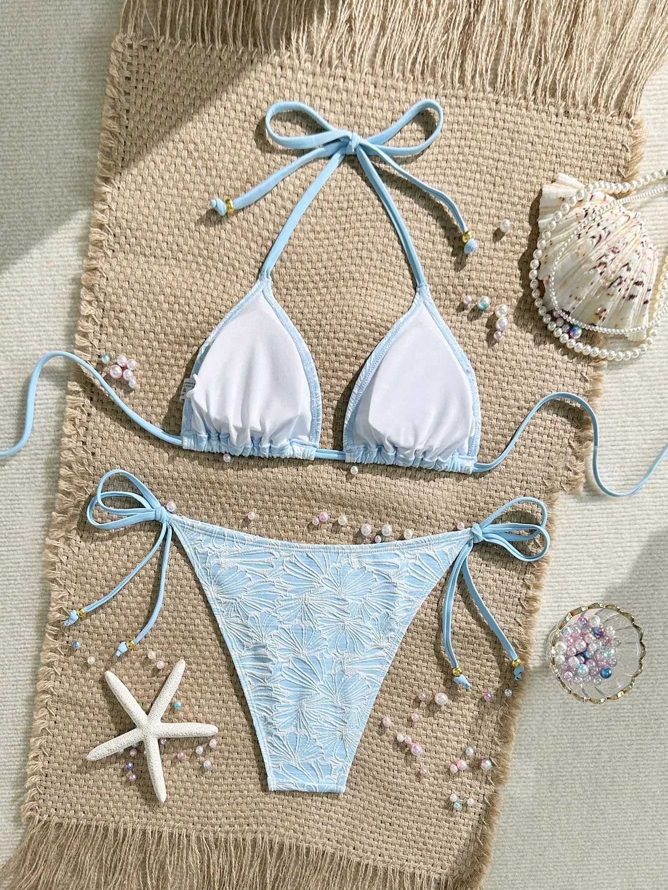 Floral Texture Lace Up Halter Bikini Set For Women Beach Swimwear
Floral Texture Lace Up Halter Bikini Set For Women Beach Swimwear