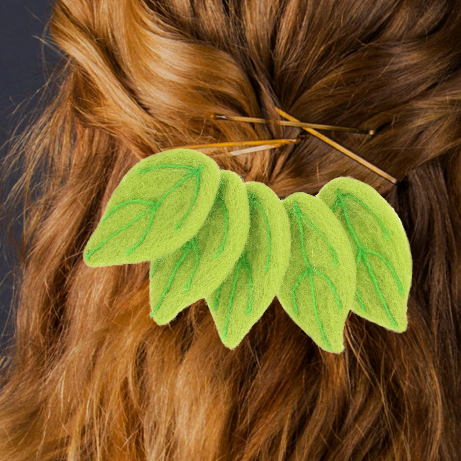 10pcs Green Felt Leaves DIY Supplies Hairpin Accessories Brooch Buttons Sewing Materials Leaf Shape Charm Craft Decor
10pcs Green Felt Leaves DIY Supplies Hairpin Accessories Brooch Buttons Sewing Materials Leaf Shape Charm Craft Decor