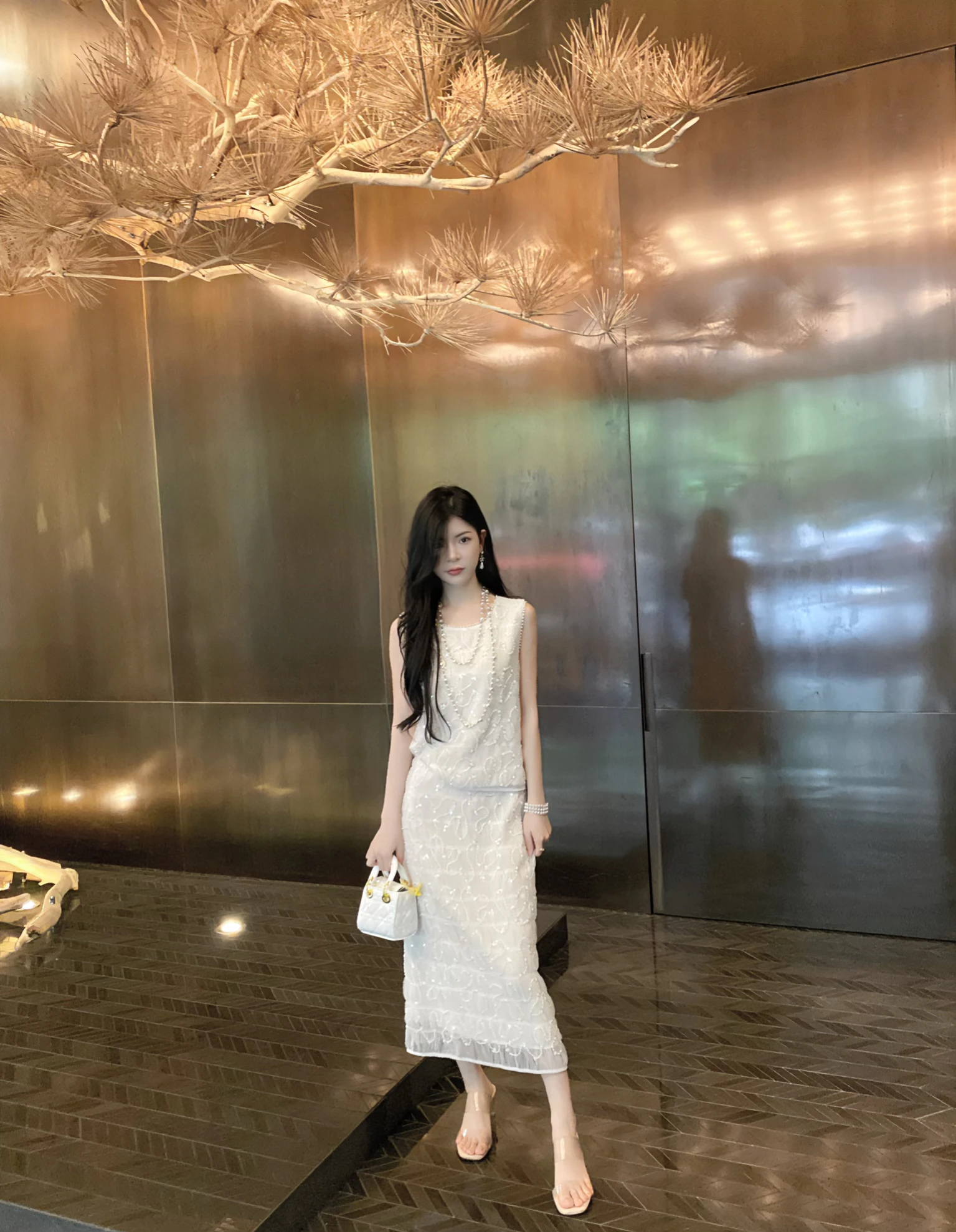 Новинка лета 2025: Элегантный женский комплект One Estee с тяжелой вышивкой бисером, модные длинные брюки из полиэстера
Новинка лета 2025: Элегантный женский комплект One Estee с тяжелой вышивкой бисером, модные длинные брюки из полиэстера