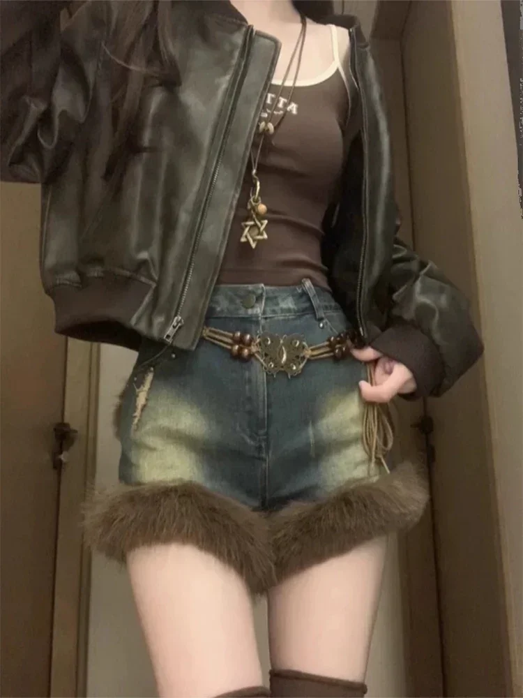 Women Faux Fur Patchwork Denim Shorts Y2k High Waist Mini Jeans Shorts Vintage Harajuku Korean Cowboy Pants Summer 2000s Clothes
Women Faux Fur Patchwork Denim Shorts Y2k High Waist Mini Jeans Shorts Vintage Harajuku Korean Cowboy Pants Summer 2000s Clothes