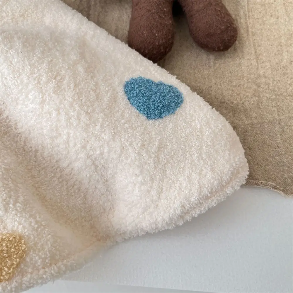 Прочный теплый флисовый плащ с капюшоном 73/90 см, зимняя накидка, модное пончо для новорожденных и малышей для мальчиков и девочек
Прочный теплый флисовый плащ с капюшоном 73/90 см, зимняя накидка, модное пончо для новорожденных и малышей для мальчиков и девочек