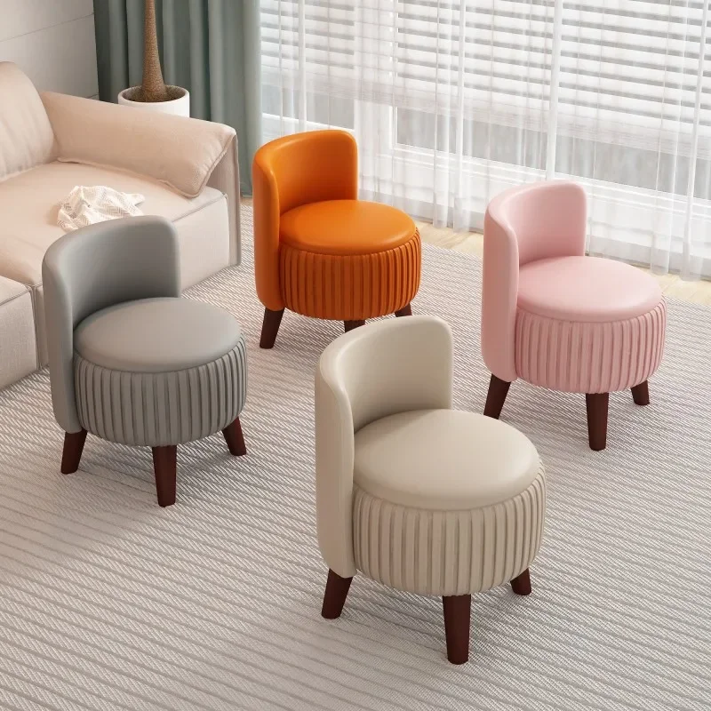 Solid Wood Rotating Stool Home Living Room Backrest Soft Bag Shoe Changing Stool Simple Modern Leisure Rotating Small Chair
Solid Wood Rotating Stool Home Living Room Backrest Soft Bag Shoe Changing Stool Simple Modern Leisure Rotating Small Chair