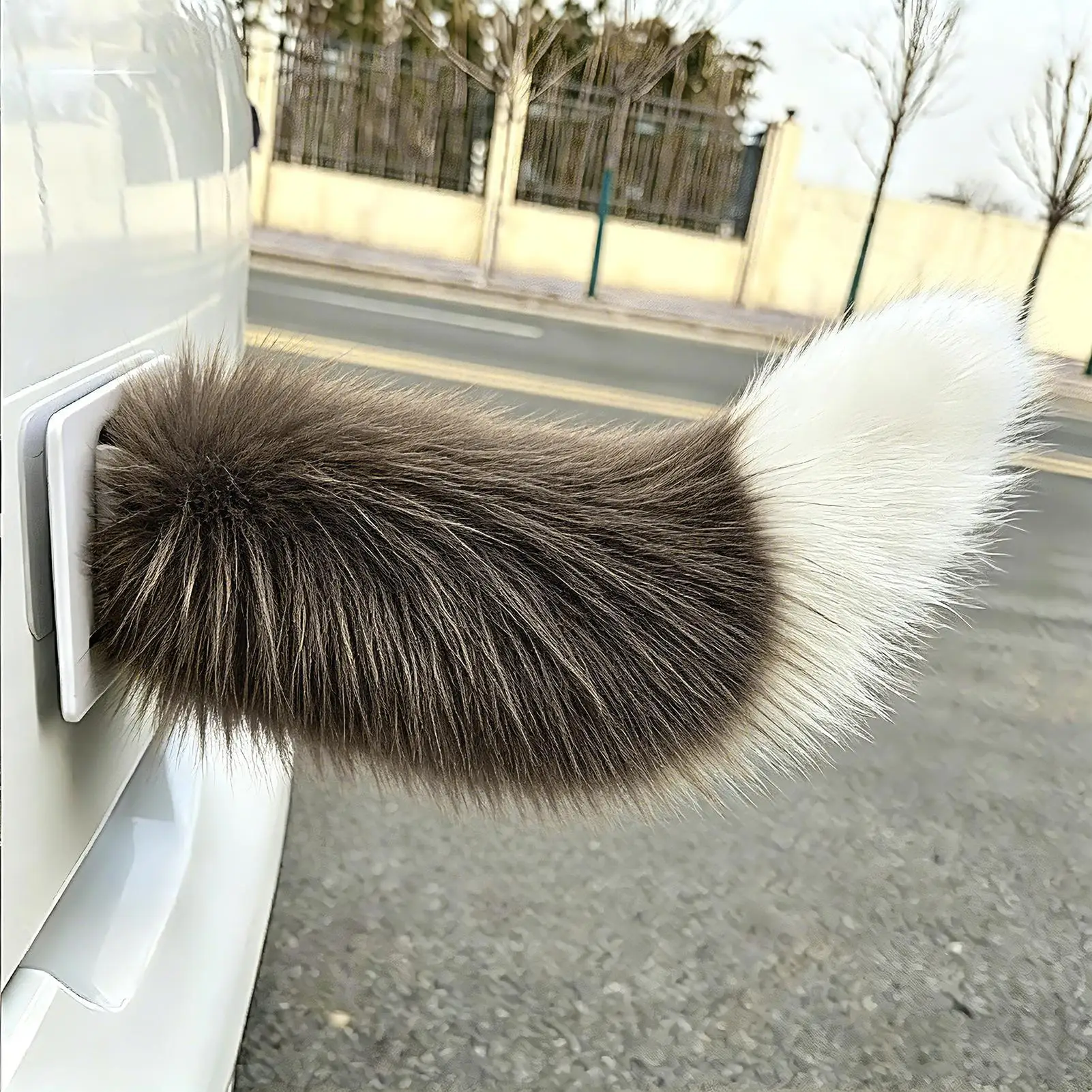 Cute Plush Simulation Car Rear Tail, Remote Control Decor Accessory, Stylish Exterior Ornament for Various Electric Vehicles
Cute Plush Simulation Car Rear Tail, Remote Control Decor Accessory, Stylish Exterior Ornament for Various Electric Vehicles