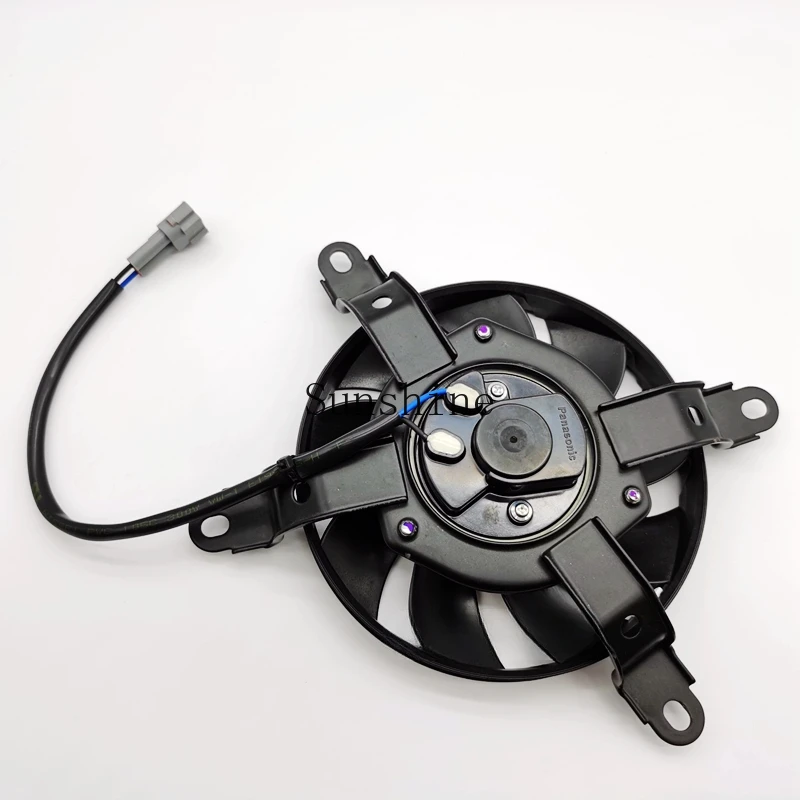 Applicable to GK500 through version coffee version motorcycle cooling water tank assembly water cooling fan cooler
Applicable to GK500 through version coffee version motorcycle cooling water tank assembly water cooling fan cooler