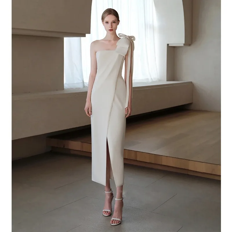 White One-Shoulder Wedding Dress Big Bow Split Zipper Asymmetrical Evening Dresses Exquisite Elegant Modern Prom Gown
White One-Shoulder Wedding Dress Big Bow Split Zipper Asymmetrical Evening Dresses Exquisite Elegant Modern Prom Gown