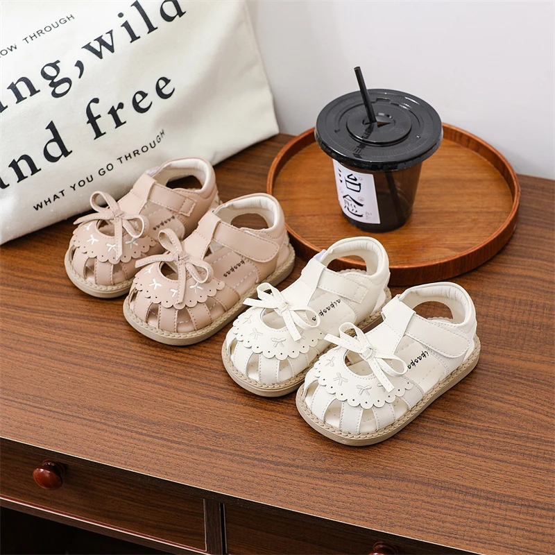 Summer Children Shoes Baby Girls Sandals Kids Cut-outs Lace Bow Princess Shoes Soft Sole Anti Slip Comfortable Babies Sandals
Summer Children Shoes Baby Girls Sandals Kids Cut-outs Lace Bow Princess Shoes Soft Sole Anti Slip Comfortable Babies Sandals