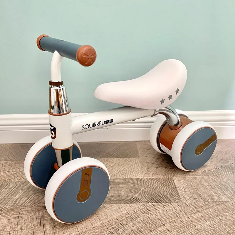 Children's balance car without pedals 1-2-3 years old baby baby toys children walking twist yo-yo scooter
Children's balance car without pedals 1-2-3 years old baby baby toys children walking twist yo-yo scooter