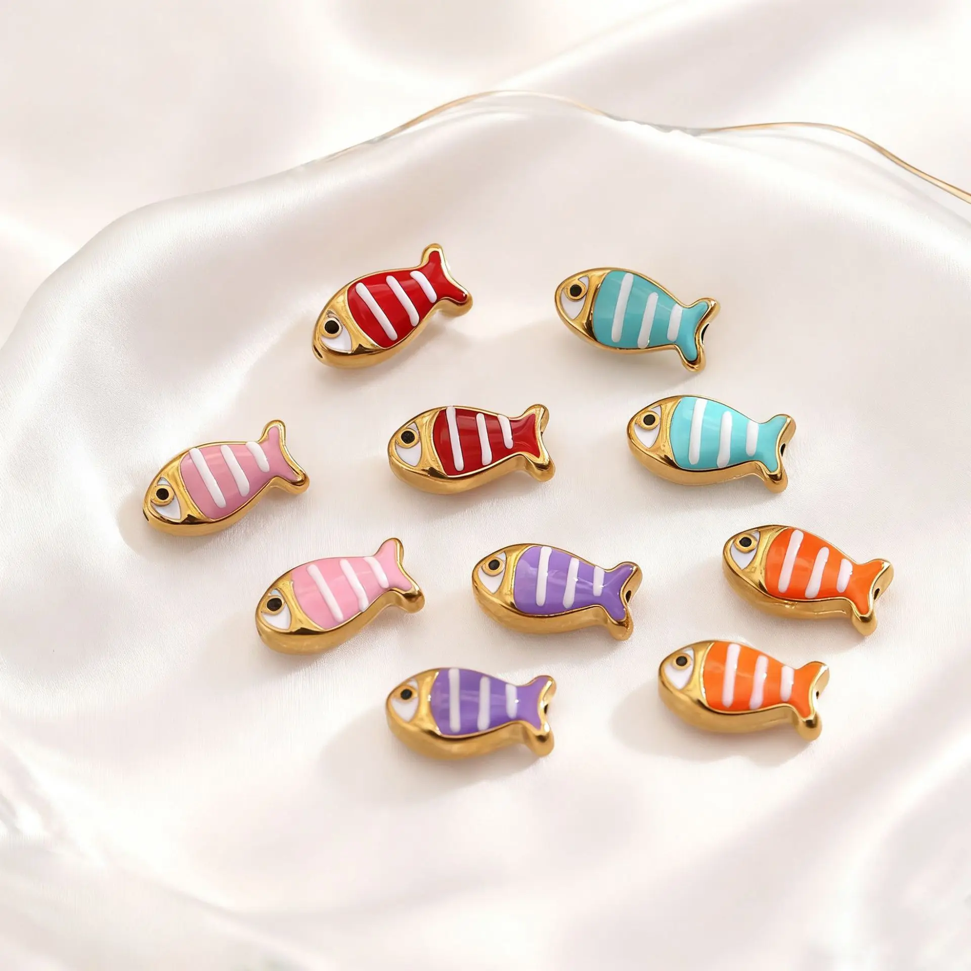 5Pcs Stainless Steel 18k Gold Plated Cute Little Fish Enamel Pendant Bracelet Necklace Accessories Handmade DIY Jewelry Parts
5Pcs Stainless Steel 18k Gold Plated Cute Little Fish Enamel Pendant Bracelet Necklace Accessories Handmade DIY Jewelry Parts