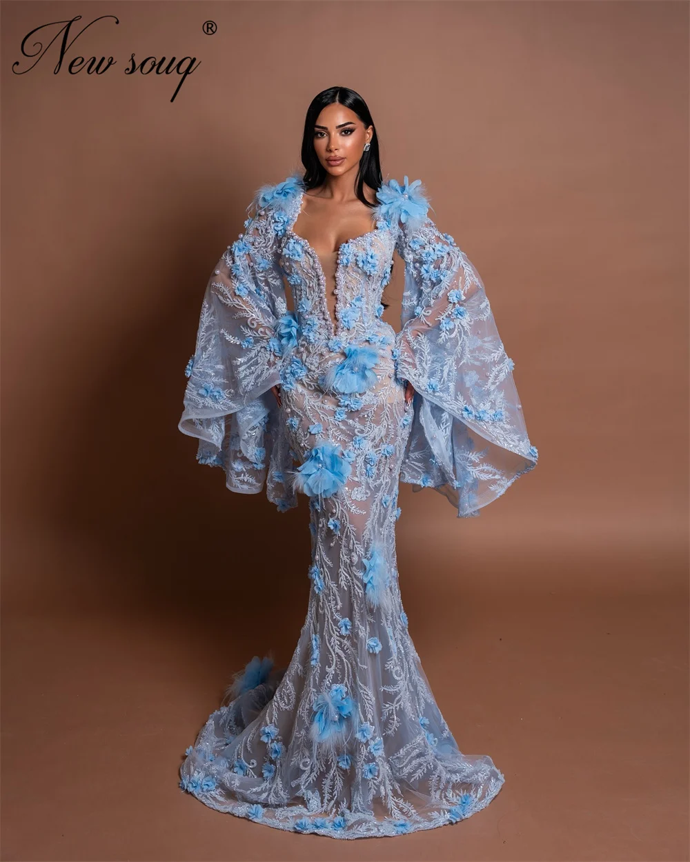 New Elegant Blue 3D Flowers Evening Dresses Middle East Long Sleeves Prom Dress For Women Beading Wedding Party Gowns Customized
New Elegant Blue 3D Flowers Evening Dresses Middle East Long Sleeves Prom Dress For Women Beading Wedding Party Gowns Customized