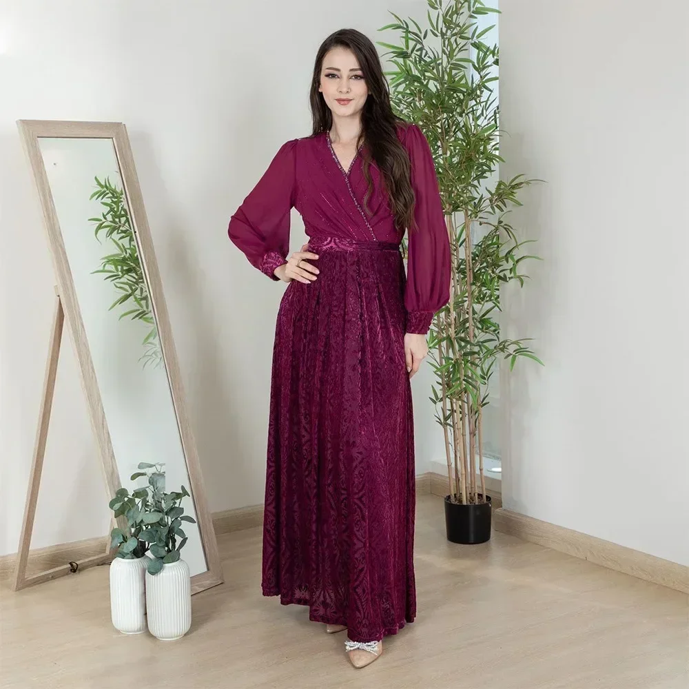 Velvet Chiffon Splicing Dress with Belt Muslim Diamond V-neck Abaya Women Eid Invisible Printing Vestidos Kaftan Islam Long Robe
Velvet Chiffon Splicing Dress with Belt Muslim Diamond V-neck Abaya Women Eid Invisible Printing Vestidos Kaftan Islam Long Robe