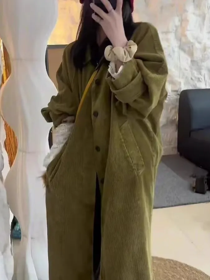 Autumn Winter New Style Korean High Fashion Corduroy Vintage Windbreaker Jacket Women's Casual High Waist Loose Fit Coat
Autumn Winter New Style Korean High Fashion Corduroy Vintage Windbreaker Jacket Women's Casual High Waist Loose Fit Coat