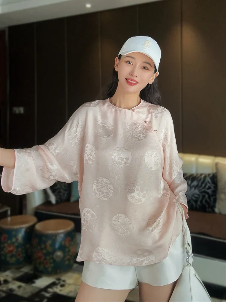 Silk round Ne Embroidered irt Chinese Sle Floral Rouche Women's irt Seven Sve Lengths Versatile Busin Casual irt
Silk round Ne Embroidered irt Chinese Sle Floral Rouche Women's irt Seven Sve Lengths Versatile Busin Casual irt