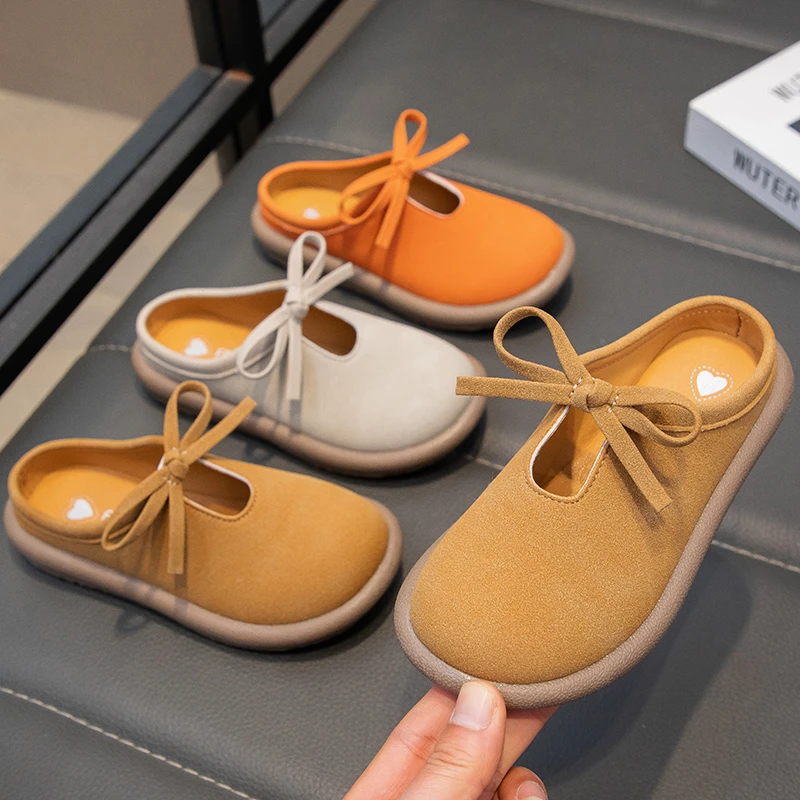 Kids Slippers for Girls New Versatile Toddlers Simple Bowknot Flat Slippers Fashion Soft Non-slip Children Causal Mules Shoes
Kids Slippers for Girls New Versatile Toddlers Simple Bowknot Flat Slippers Fashion Soft Non-slip Children Causal Mules Shoes