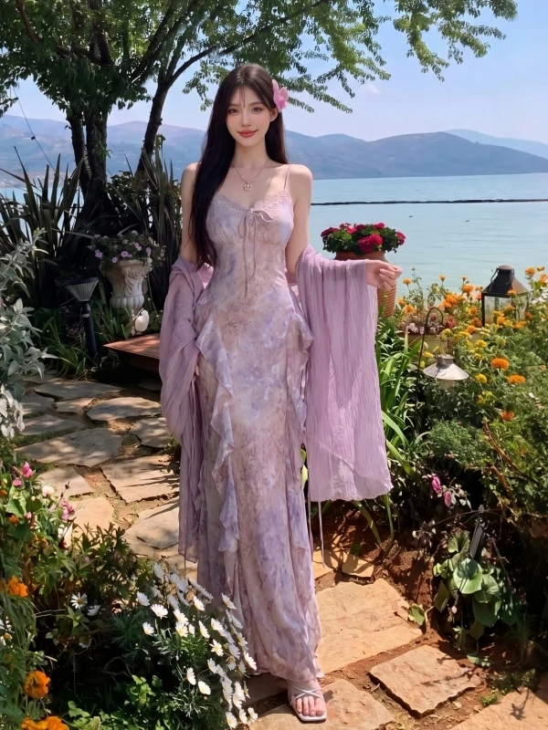 Summer Slimming V-Neck Floral Print Halter Dress with Open Cardigan Two-Piece Set Women's Fashion Long Skirt Chic Anti-Wrinkle
Summer Slimming V-Neck Floral Print Halter Dress with Open Cardigan Two-Piece Set Women's Fashion Long Skirt Chic Anti-Wrinkle