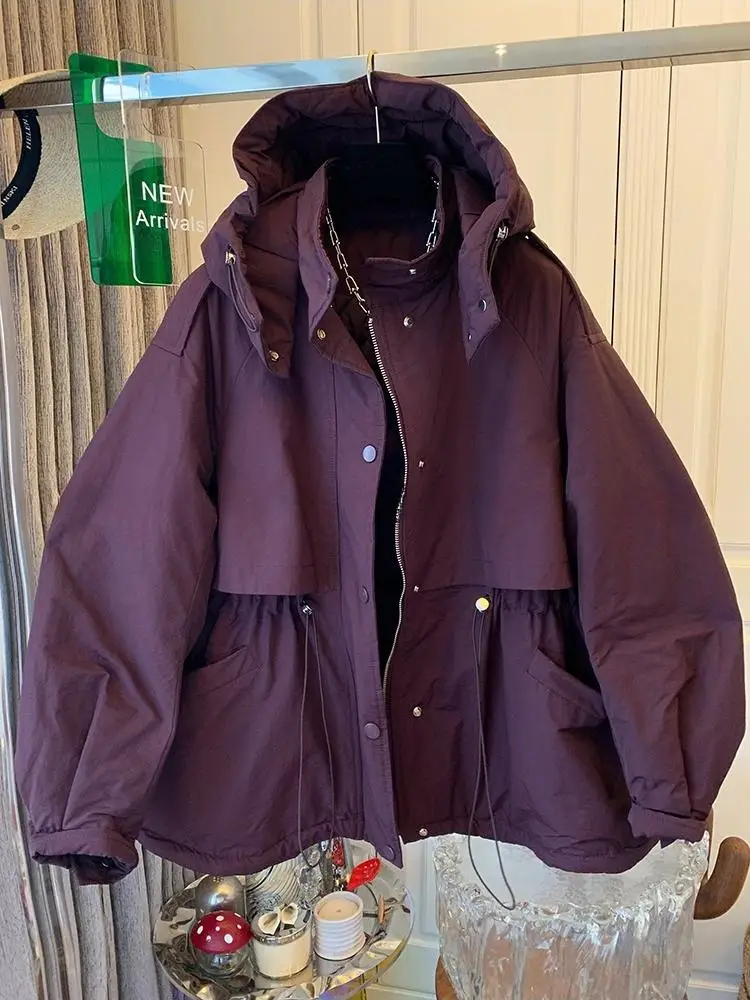 Korean Winter New Hooded Jacket Retro Warm Cotton-Padded Jacket Women Oversize Padded Parka Loose High Street Outwear
Korean Winter New Hooded Jacket Retro Warm Cotton-Padded Jacket Women Oversize Padded Parka Loose High Street Outwear