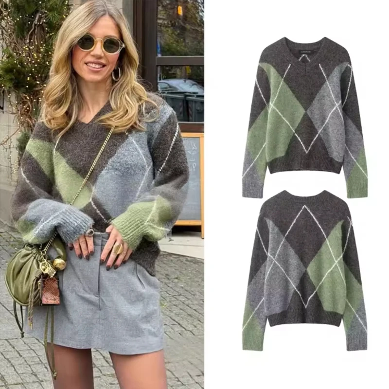 Женский модный свитер в стиле аргайл, весна-осень, повседневный пуловер в стиле «ленивый шик», с длинным рукавом, V-образным вырезом, с ромбовидным узором, вязаный
Женский модный свитер в стиле аргайл, весна-осень, повседневный пуловер в стиле «ленивый шик», с длинным рукавом, V-образным вырезом, с ромбовидным узором, вязаный