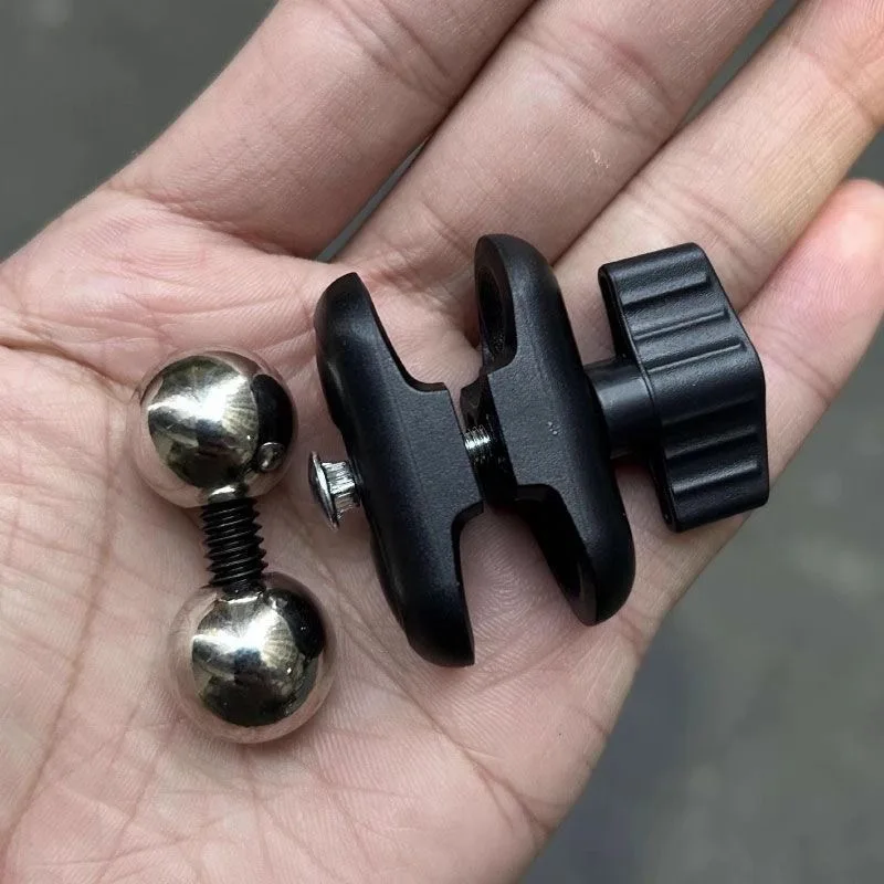 Live streaming replacement of 360 degree 15mm adapter bracket accessories, universal for mobile phones
Live streaming replacement of 360 degree 15mm adapter bracket accessories, universal for mobile phones