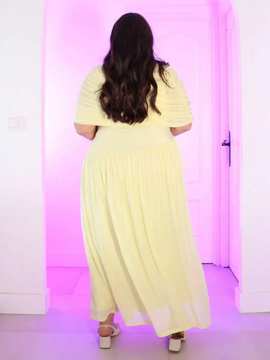 Plus Size Solid Yellow Maxi Mermaid Dress Elegant Romantic Evening Party Dress
Plus Size Solid Yellow Maxi Mermaid Dress Elegant Romantic Evening Party Dress