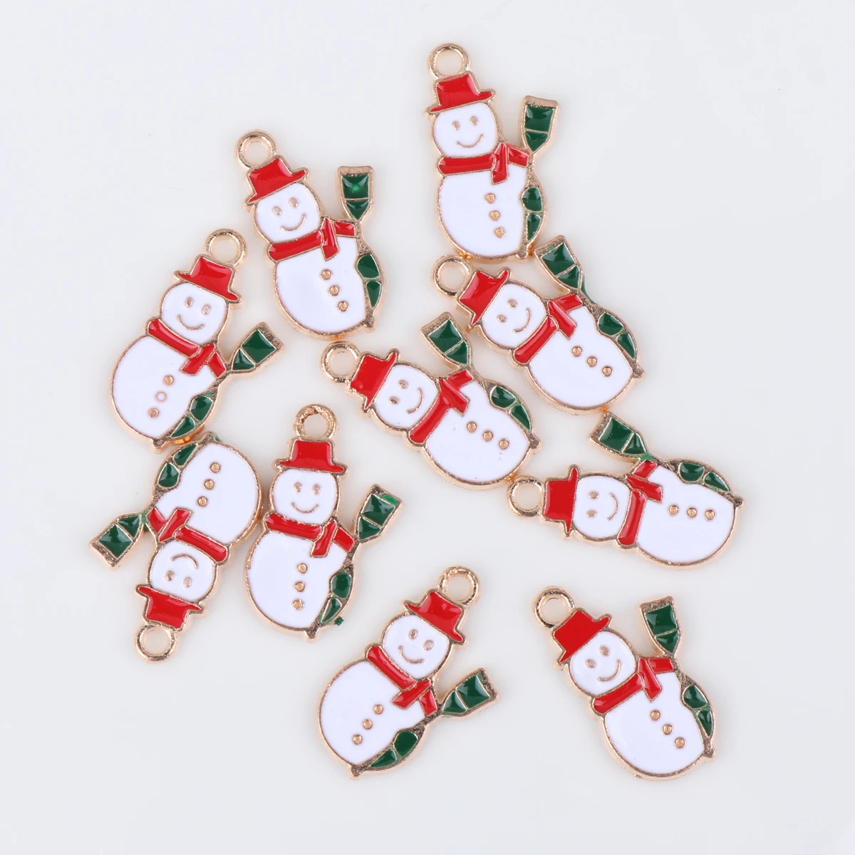 10 Pcs Snowman Hanging Decoration Xmas Ornaments Christmas DIY Jewelry Accessories Enamel Charm Pendants Decorations Miss
10 Pcs Snowman Hanging Decoration Xmas Ornaments Christmas DIY Jewelry Accessories Enamel Charm Pendants Decorations Miss