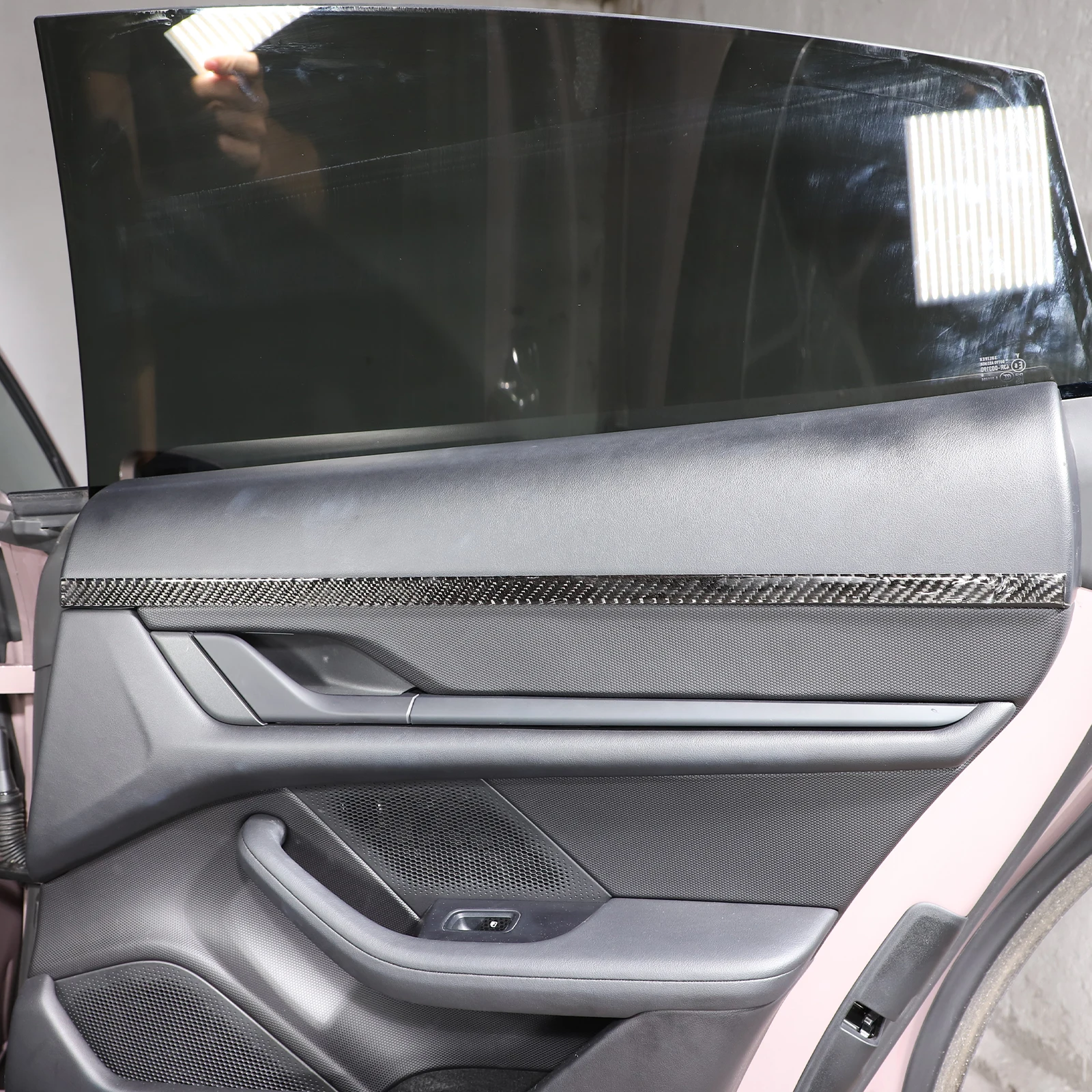 For Porsche Taycan 2019 2020 2021 2022 Soft Carbon Fibre Car Inner Door plate Trim Strip Sticker Car Accessories
For Porsche Taycan 2019 2020 2021 2022 Soft Carbon Fibre Car Inner Door plate Trim Strip Sticker Car Accessories