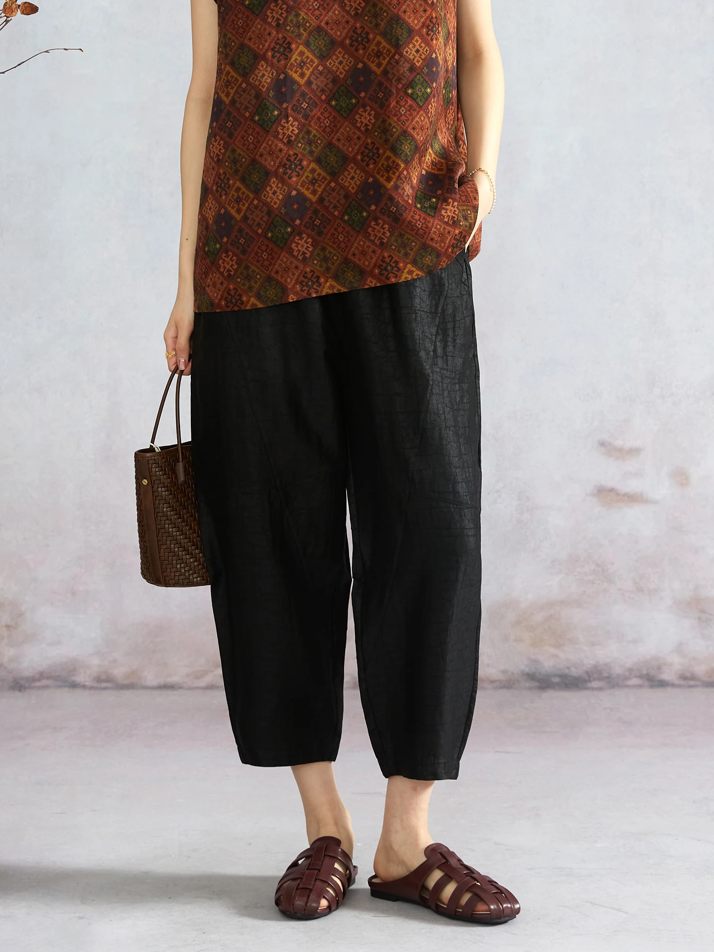 Silk Harvest Old Material Scythe Pants Casual Nine-Tenths Grandmother Pants Harajuku Style Natural Waist Elastic Hem Women's ...
Silk Harvest Old Material Scythe Pants Casual Nine-Tenths Grandmother Pants Harajuku Style Natural Waist Elastic Hem Women's ...