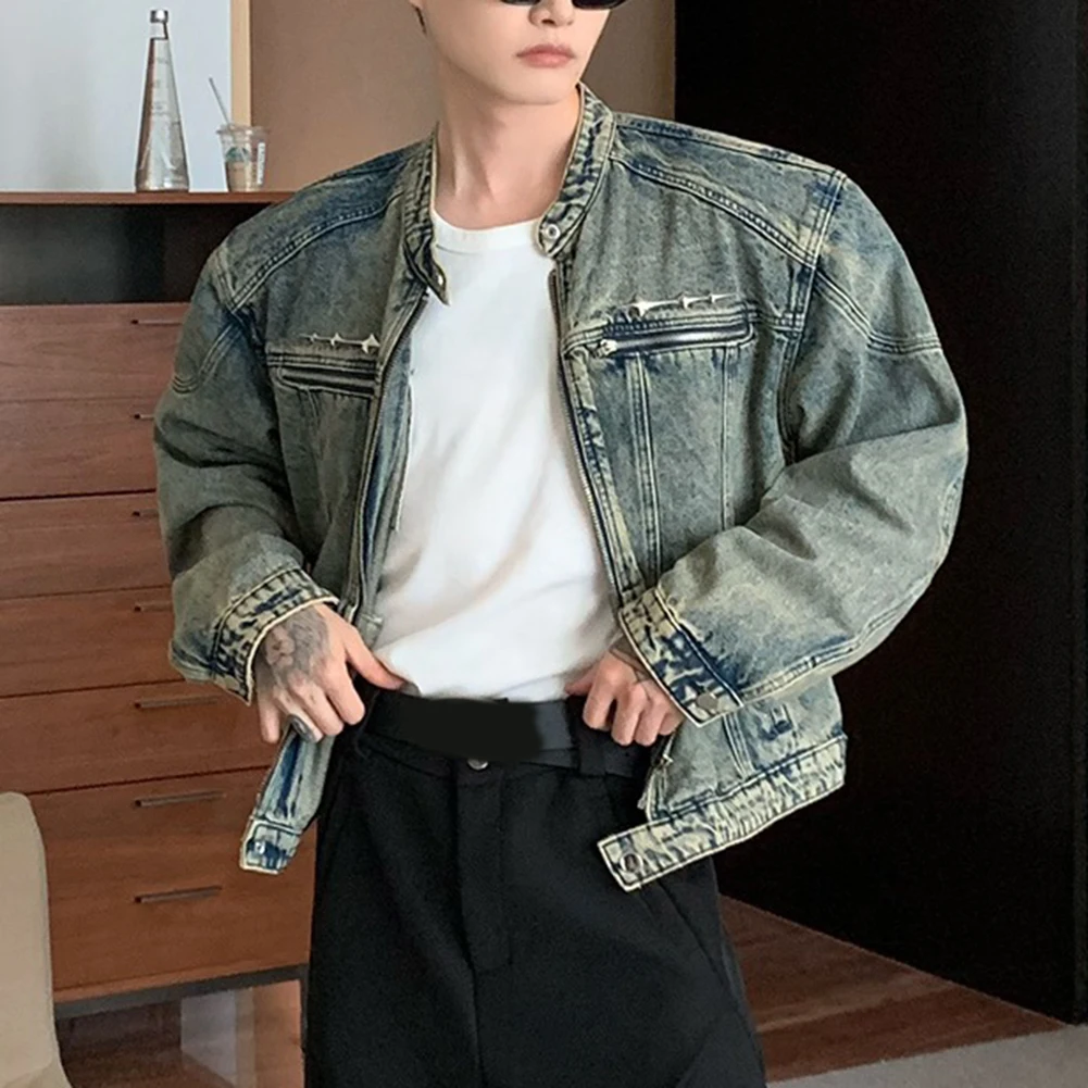 Куртки-карго Мужская верхняя одежда Потертая куртка-карго Полиэфирная ткань Обычная длина одежды Легкий эластичный материал
Куртки-карго Мужская верхняя одежда Потертая куртка-карго Полиэфирная ткань Обычная длина одежды Легкий эластичный материал