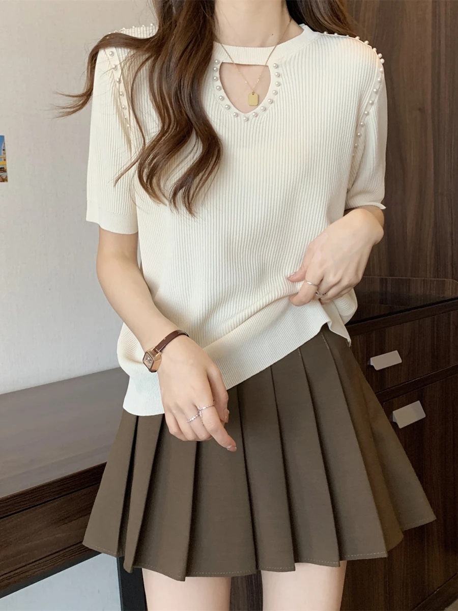 Ice Silk Knitted Short Sleeve Top Women's New Style Beautiful Summer Clothes Large Size Fat MM Slimming High-End Design Hollo...
Ice Silk Knitted Short Sleeve Top Women's New Style Beautiful Summer Clothes Large Size Fat MM Slimming High-End Design Hollo...