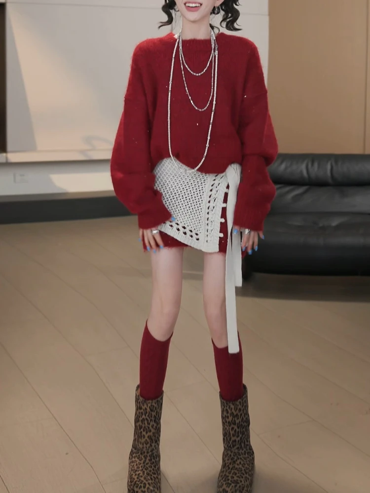 plus Size Knitted Sweater Set Women's Sequin Shiny Red Top Short Skirt Two Piece Set Autumn Winter Fashion Casual Style
plus Size Knitted Sweater Set Women's Sequin Shiny Red Top Short Skirt Two Piece Set Autumn Winter Fashion Casual Style