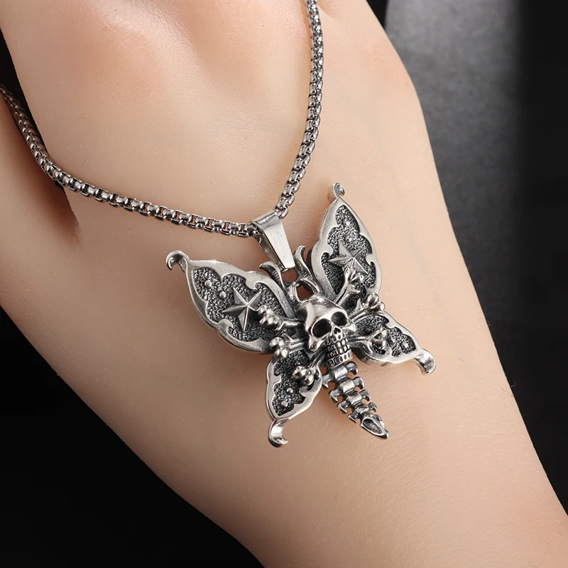 Classic Fashion Star Necklace Skull Centipede Body Exquisite Personality Butterfly Pendant Necklace Jewelry for Men and Women
Classic Fashion Star Necklace Skull Centipede Body Exquisite Personality Butterfly Pendant Necklace Jewelry for Men and Women