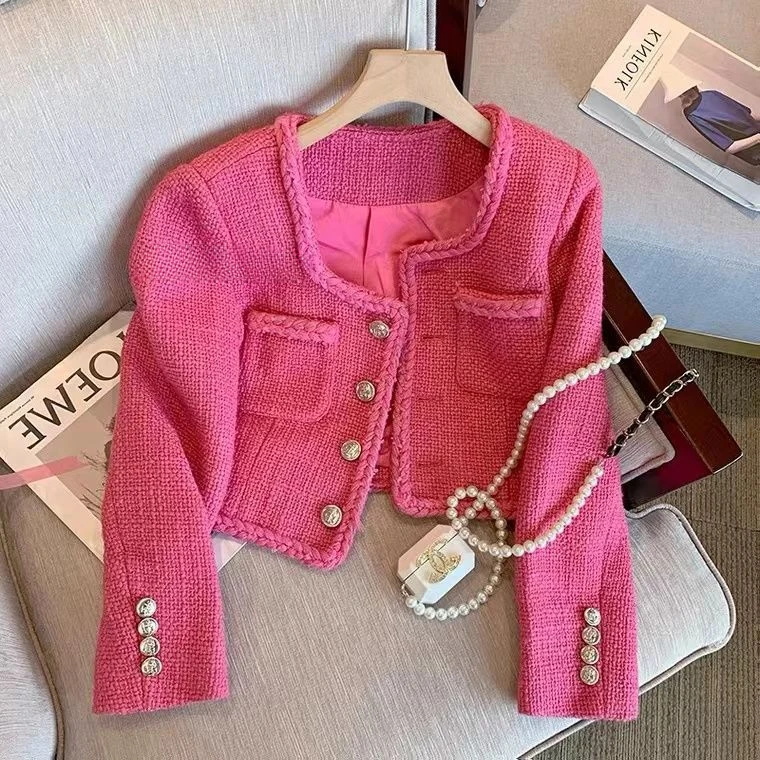 2023 High Quality French Luxury Small Fragrance Tweed Single Breasted O-neck Jacket for Women Autumn Fashion Short Coat E04
2023 High Quality French Luxury Small Fragrance Tweed Single Breasted O-neck Jacket for Women Autumn Fashion Short Coat E04