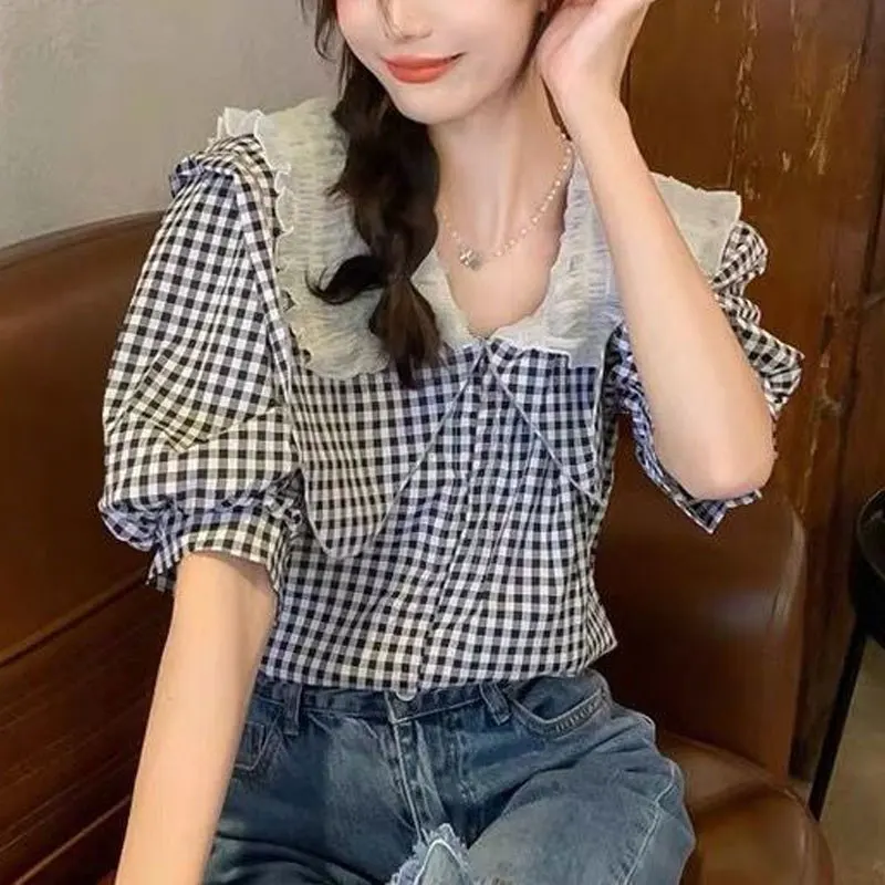 Vintage Peter Pan Collar Blouse Female Clothing Sweet Plaid Loose Summer Stylish Gauze Patchwork Korean Short Sleeve Shirts New
Vintage Peter Pan Collar Blouse Female Clothing Sweet Plaid Loose Summer Stylish Gauze Patchwork Korean Short Sleeve Shirts New