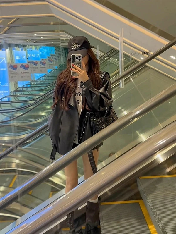 Black Leather Jacket Women's Loose Design Cool Style Autumn Fashion Small Size Trendy Girl Personality Jacket Top
Black Leather Jacket Women's Loose Design Cool Style Autumn Fashion Small Size Trendy Girl Personality Jacket Top