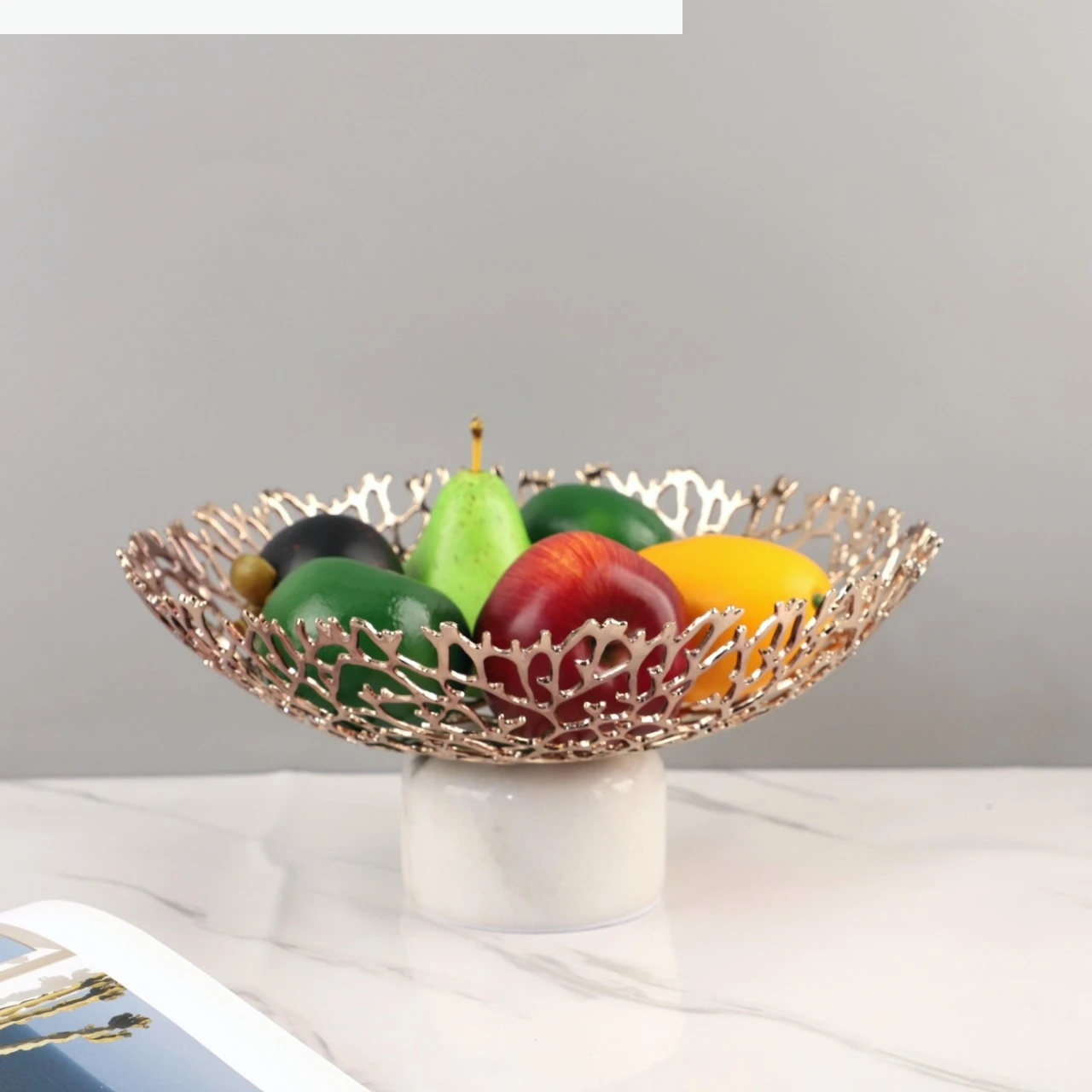 Hollow Metal Tray Coral Disc Pedestal Marble Base Metal Round Fruit Plate Compote Home Decoration Accessories
Hollow Metal Tray Coral Disc Pedestal Marble Base Metal Round Fruit Plate Compote Home Decoration Accessories