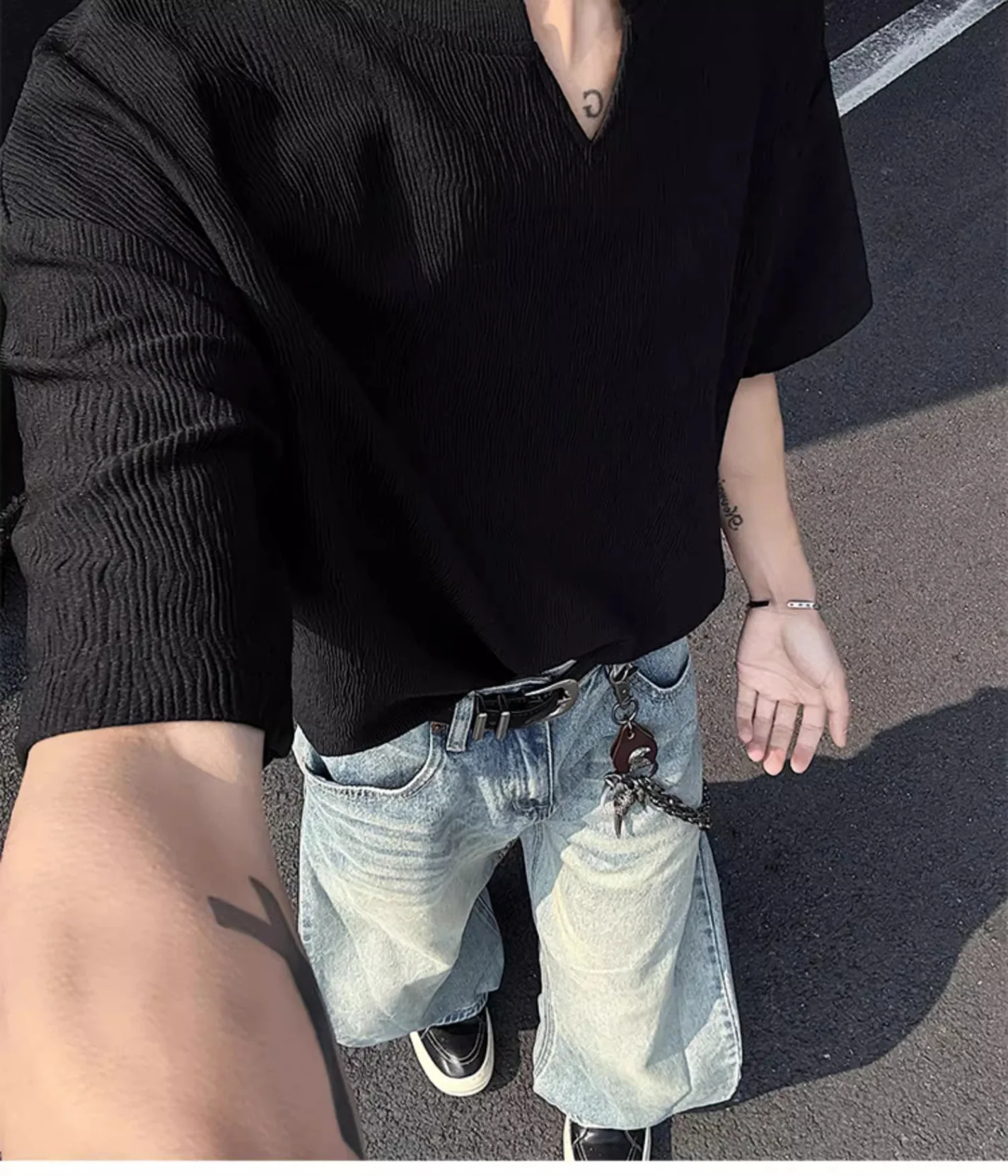 Топы 2021, модная мужская рубашка в корейском стиле с воротником-стойкой и рукавами три четверти, повседневная уличная однотонная простая блузка
Топы 2021, модная мужская рубашка в корейском стиле с воротником-стойкой и рукавами три четверти, повседневная уличная однотонная простая блузка