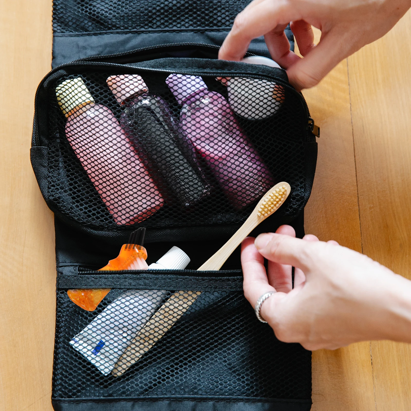 3Pcs Mini Dental Brush Double-Side Portable Denture Cleaning Brush Practical Personal Oral Care Braces Cleaner Tool
3Pcs Mini Dental Brush Double-Side Portable Denture Cleaning Brush Practical Personal Oral Care Braces Cleaner Tool