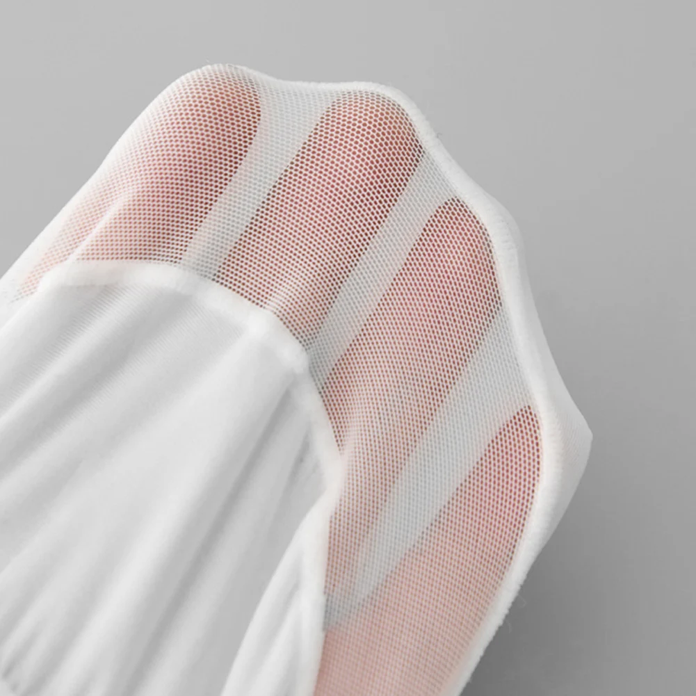 Горячая распродажа: мужское нижнее белье, прозрачные сетчатые трусы-шорты с U-образным вырезом, низкая посадка, комфортное белье
Горячая распродажа: мужское нижнее белье, прозрачные сетчатые трусы-шорты с U-образным вырезом, низкая посадка, комфортное белье