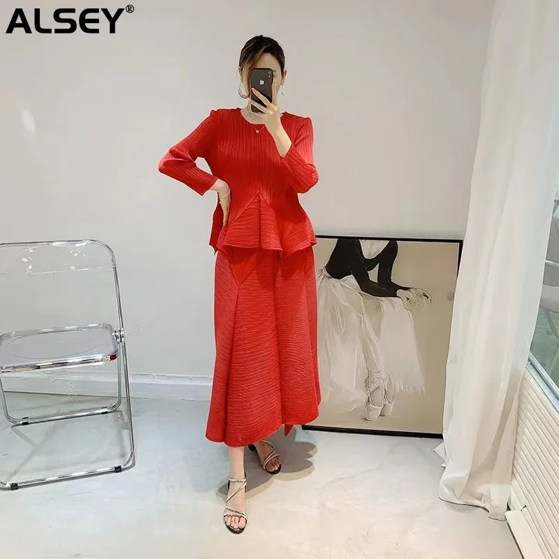 Плиссированный Женский комплект ALSEY, Женская юбка, длинная юбка с цветочным принтом + футболка с длинным рукавом, 2 предмета, Новинка лета 2024
Плиссированный Женский комплект ALSEY, Женская юбка, длинная юбка с цветочным принтом + футболка с длинным рукавом, 2 предмета, Новинка лета 2024