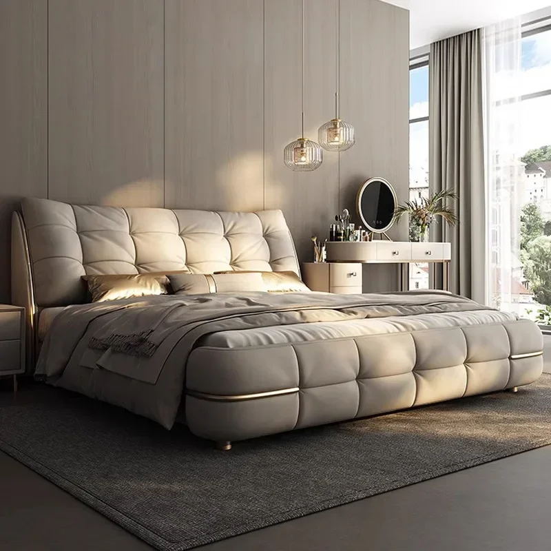 Современная простая легкая роскошная кожаная кровать кремового цвета
Современная простая легкая роскошная кожаная кровать кремового цвета