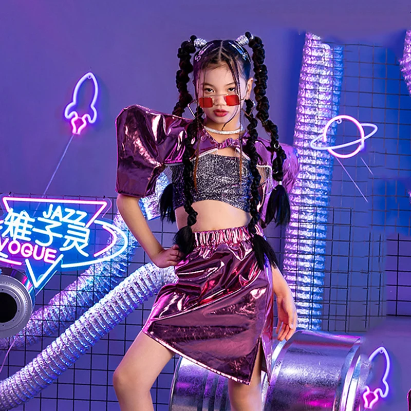 Pink Laser Catwalk Show Stage Costume Tassel Tops Skirt Kpop Outfit Girls Jazz Dancewar Children Festival Rave Clothing YS4960
Pink Laser Catwalk Show Stage Costume Tassel Tops Skirt Kpop Outfit Girls Jazz Dancewar Children Festival Rave Clothing YS4960