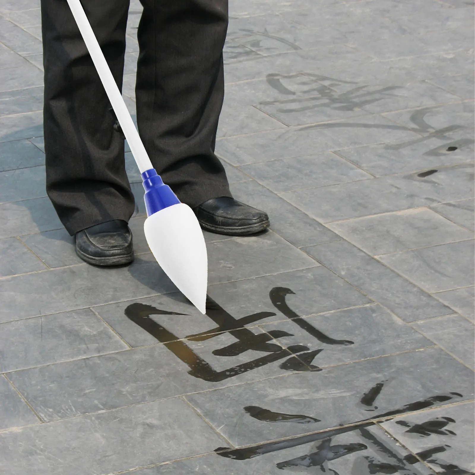 Big Writing Brush Pen Durable for Outdoor Ground Calligraphy Elderly Sponge Brush Square Water Writing Supplies Random Color Rod
Big Writing Brush Pen Durable for Outdoor Ground Calligraphy Elderly Sponge Brush Square Water Writing Supplies Random Color Rod