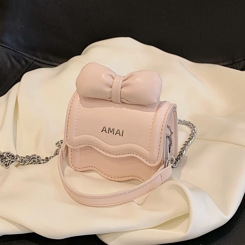 Lovely Women's Mini Handbag Small Capacity Bow Wave Edge Sewing Chain Crossbody Bag Cute Female Wear Decoration
Lovely Women's Mini Handbag Small Capacity Bow Wave Edge Sewing Chain Crossbody Bag Cute Female Wear Decoration