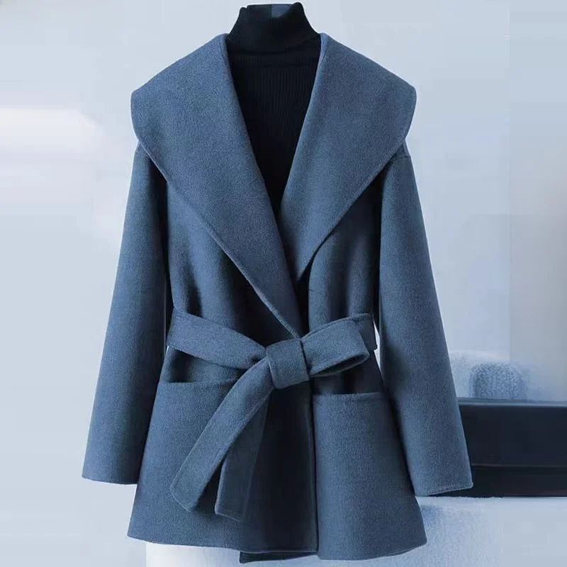 Двустороннее шерстяное пальто для женщин, осенне-зимняя модная приталенная верхняя одежда, шаблон для раскроя одежды P38
Двустороннее шерстяное пальто для женщин, осенне-зимняя модная приталенная верхняя одежда, шаблон для раскроя одежды P38