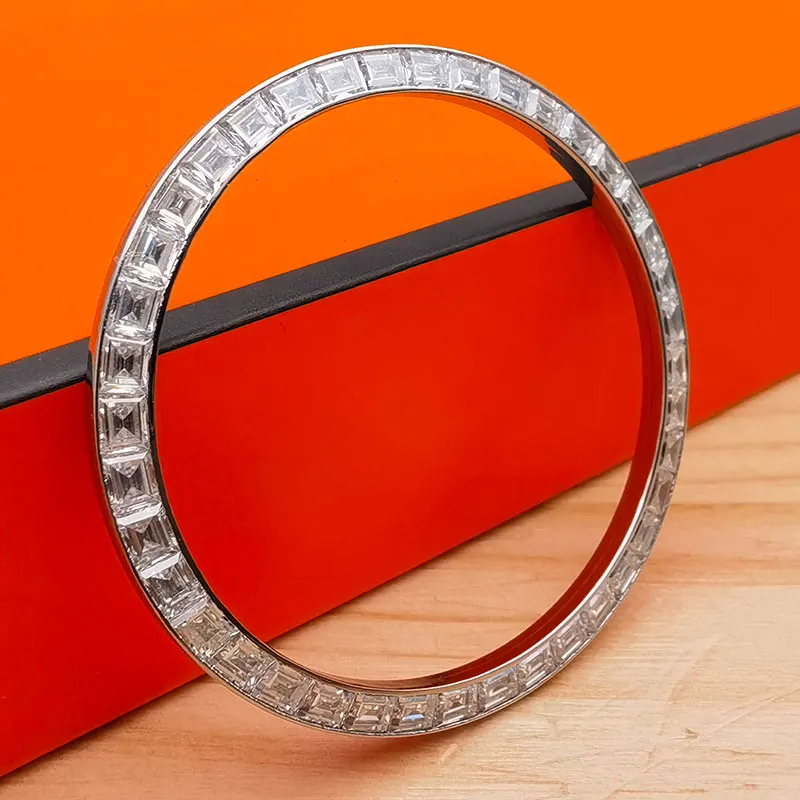 Безель для часов из нержавеющей стали с драгоценным камнем и муассанитом на заказ для часов RLX Explorer 214270, детали для часов
Безель для часов из нержавеющей стали с драгоценным камнем и муассанитом на заказ для часов RLX Explorer 214270, детали для часов