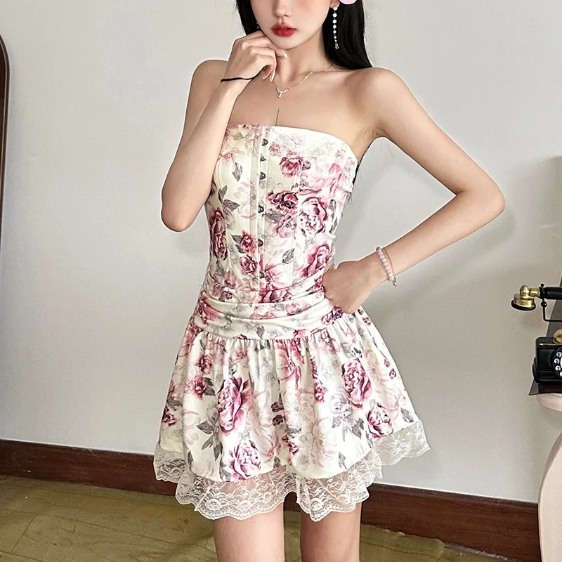 Sexy Backless Strapless Tops+Lace Mini Skirt 2-piece Set Summer Women's Sets New Skinny High Waist Dress Suit Woman Clothing
Sexy Backless Strapless Tops+Lace Mini Skirt 2-piece Set Summer Women's Sets New Skinny High Waist Dress Suit Woman Clothing